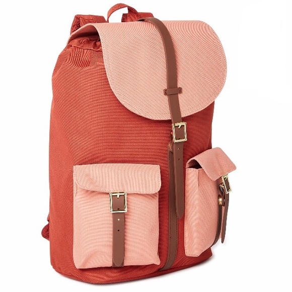 Women Bagpack - Picture 3 of 7